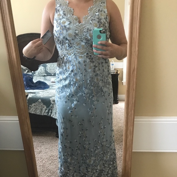 Tahari Arthur S. Levine Dress - Picture 8 of 8